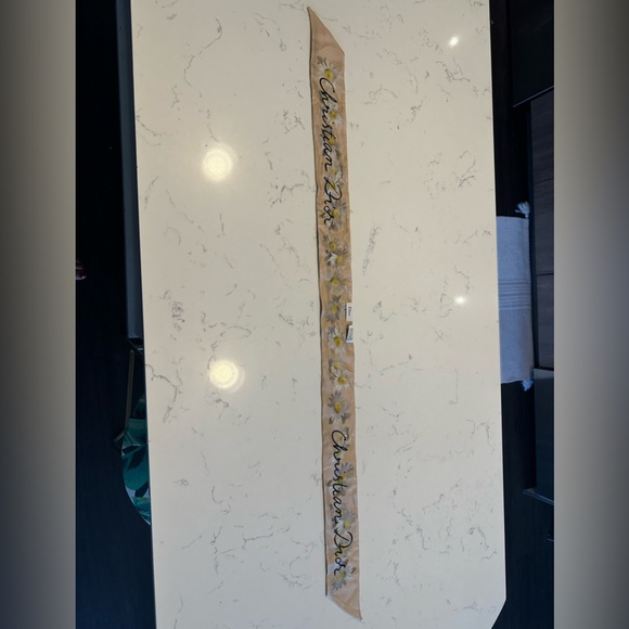 Dior - silk twill - Picture 2 of 5